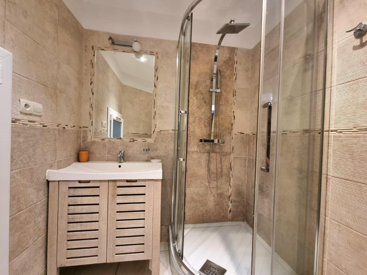 Appartement Avec Clim - Centre Historique *